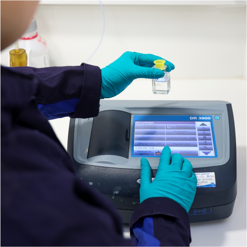 Spectrophotomètre